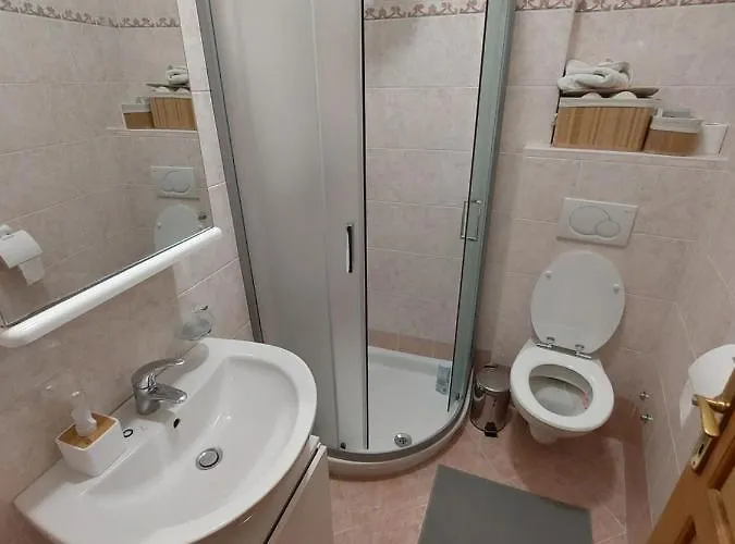 Casa Veznaveri Villa