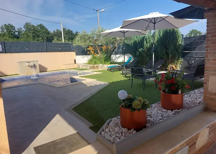 Вілла Casa Veznaveri *